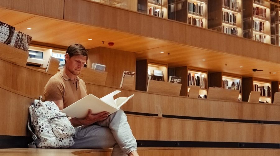 Biblioteca, cafetería o tu cuarto